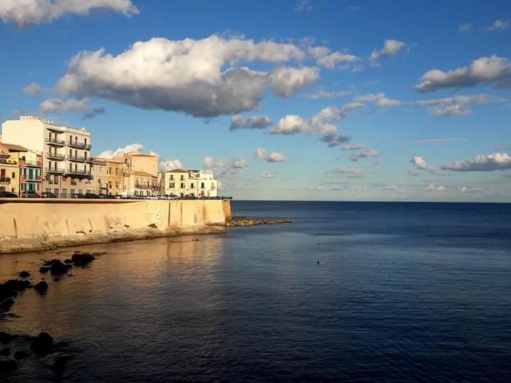 Apartamento Ortigia House Syracuse Exterior foto